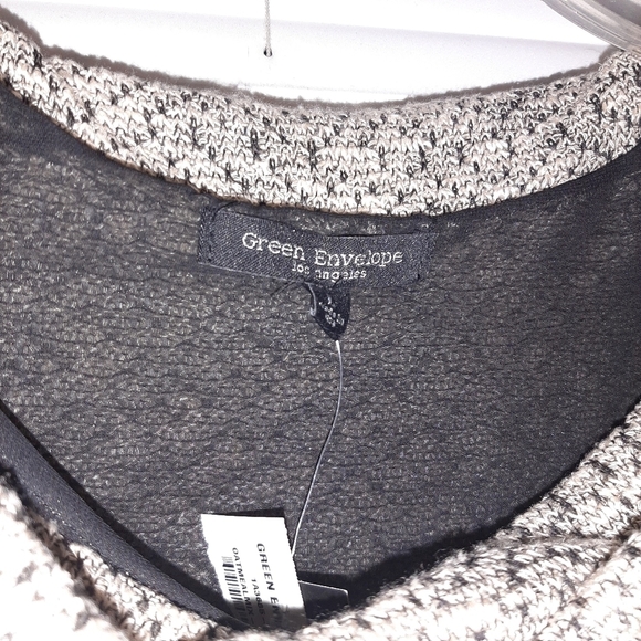 Green Envelope Layered Sweater - Picture 8 of 14